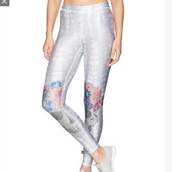 Terez Flower Crown Sugar Skull Print Leggings - Picture 3 of 9